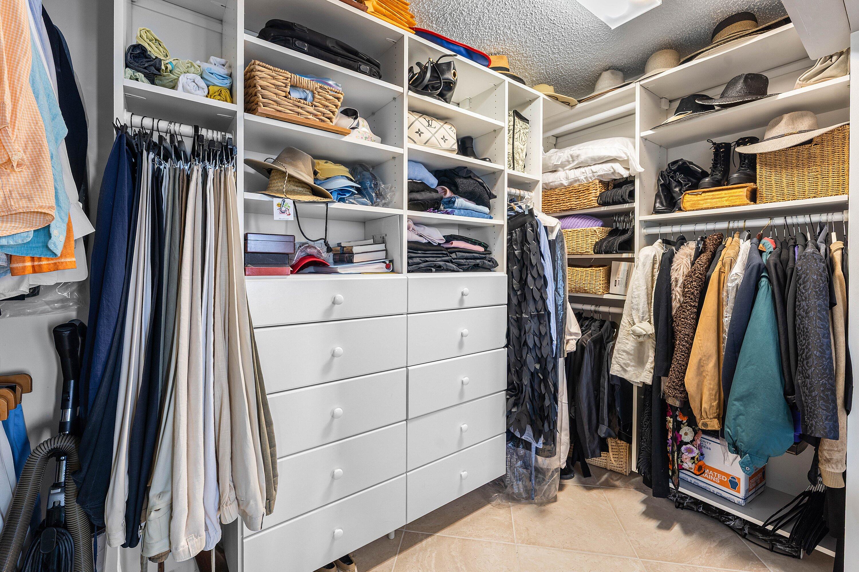 5080 North Ocean Drive, Unit 6B Singer Island, FL 33404 - Photo 15 of 40 Large Walk-in Closet