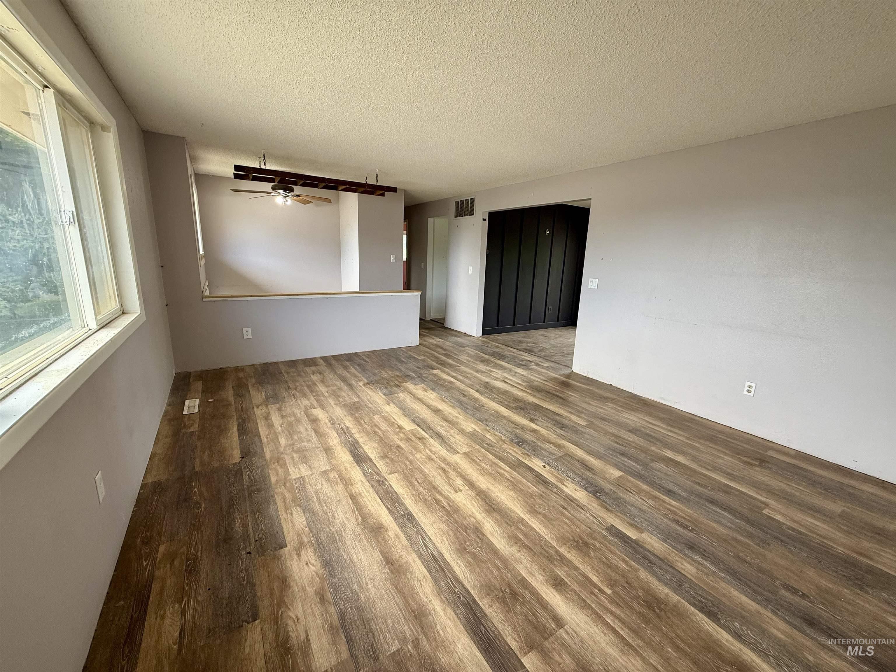 735 Burrell Avenue Lewiston, ID 83501 - Photo 8 of 28