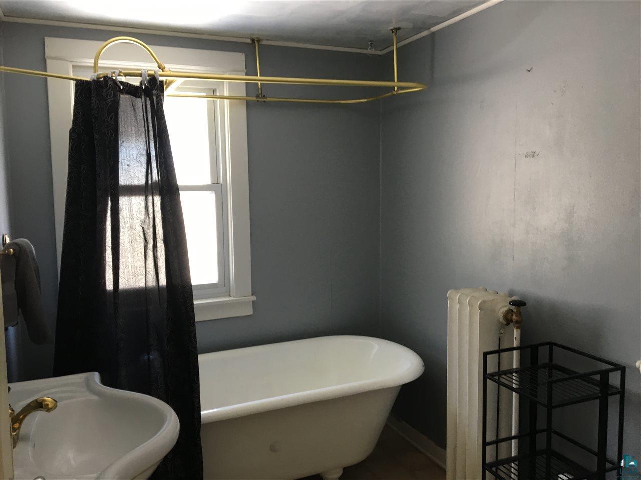 8 Spring Street Duluth, MN 55808 - Photo 15 of 18 Gallery Image 15