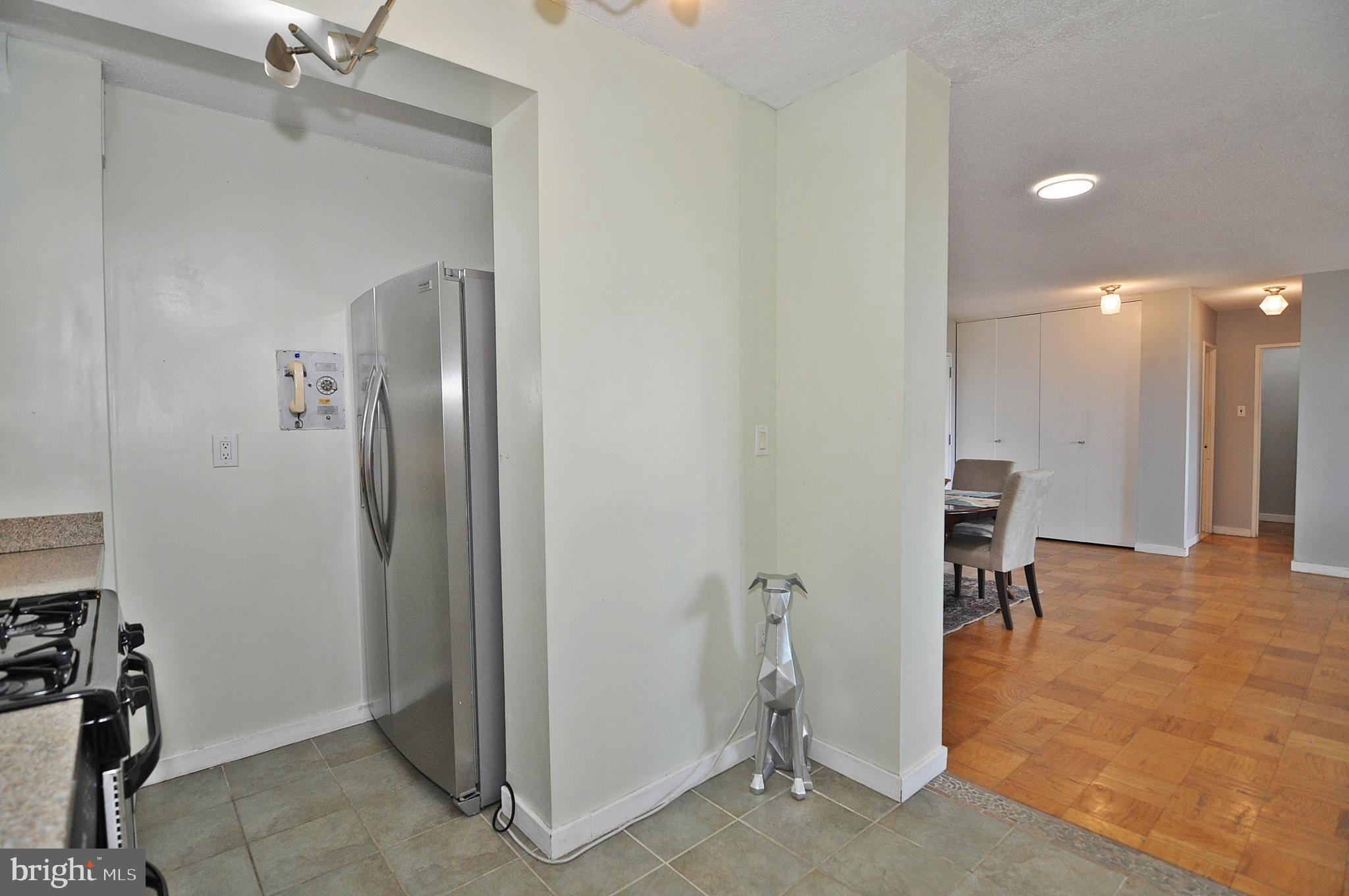 1245 4th Street Southwest, Unit E602 Washington, DC 20024 - Photo 16 of 35 Kitchen