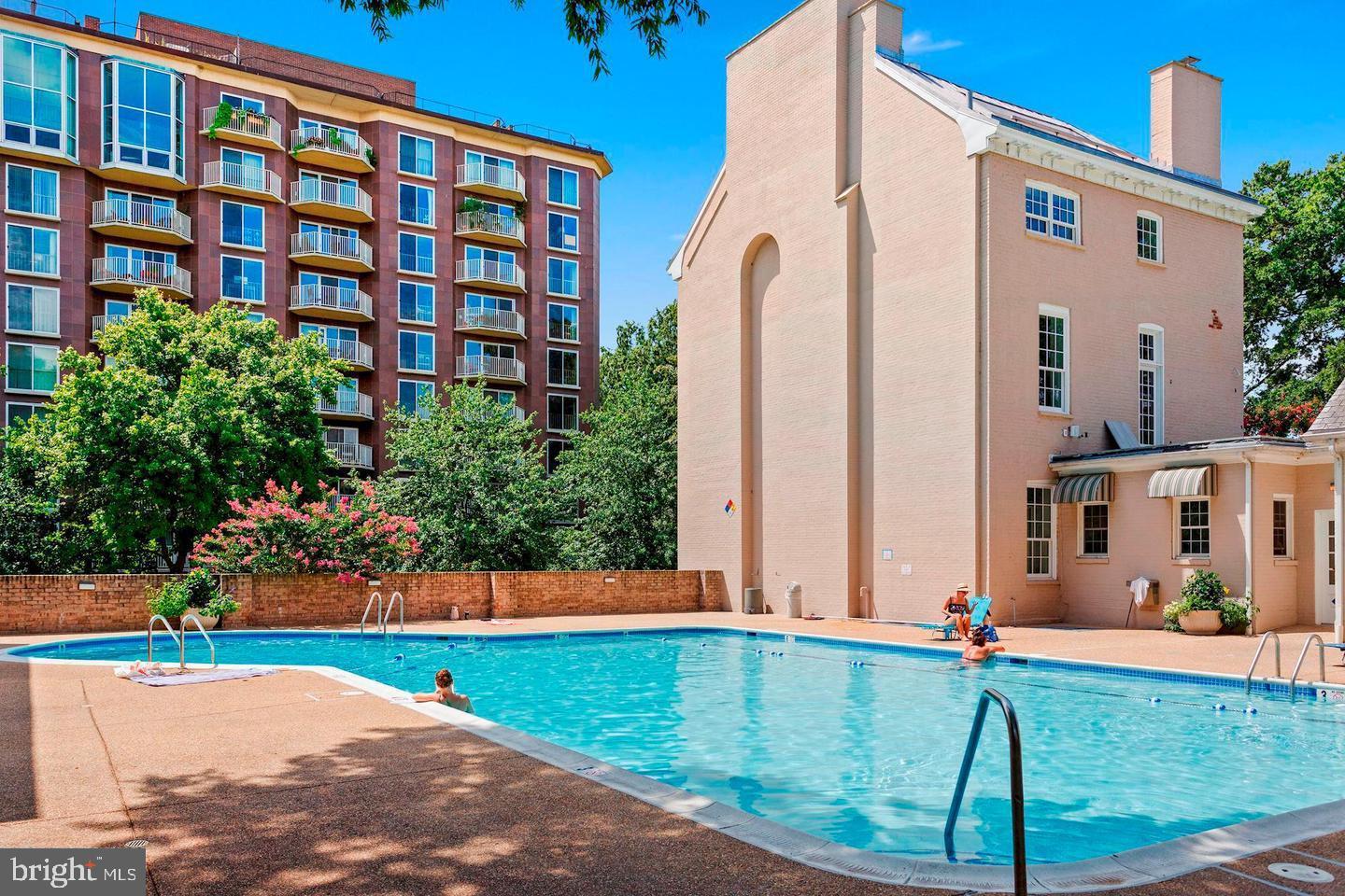 1245 4th Street Southwest, Unit E602 Washington, DC 20024 - Photo 22 of 34 Community Pool