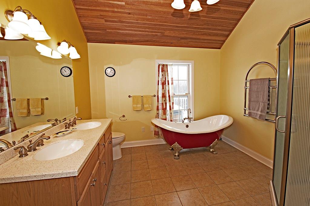 480 Whitestown Road Harmony, PA 16037 - Photo 17 of 22