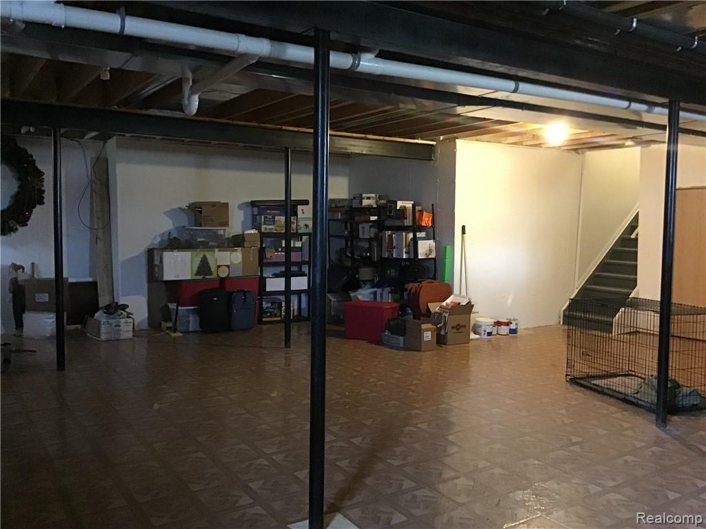 13287 Dunn Road Memphis, MI 48041 - Photo 21 of 22 IMG_0978.jpg