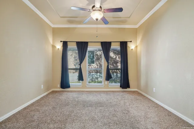 $2,600 | 707 Gold Beauty, San Antonio, TX 78245