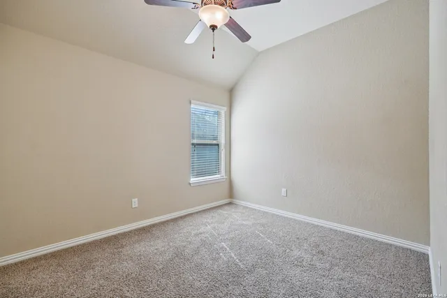 $2,600 | 707 Gold Beauty, San Antonio, TX 78245