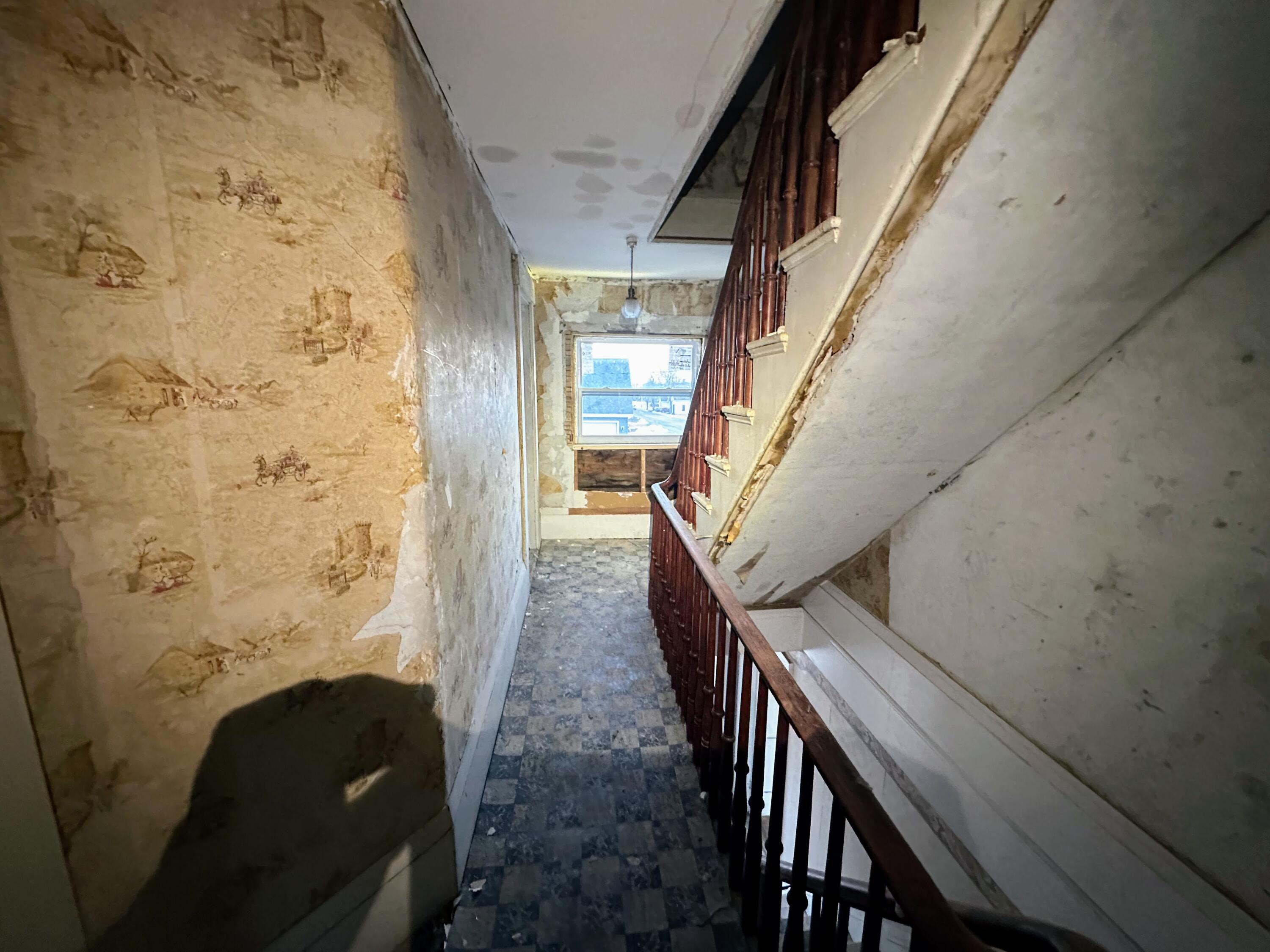 21 Mortland Road Searsport, ME 04974 - Photo 11 of 16 Second Floor Staircase