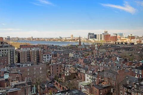 $1,325,000 | 48 Beacon Street, Unit 12F, Boston, MA 02108