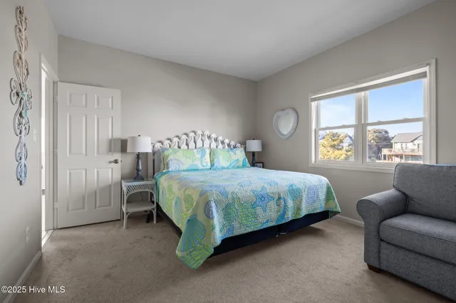 $1,200,000 | 7121 Ocean Drive, Unit WEST, Emerald Isle, NC 28594