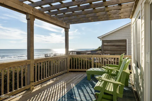 $1,200,000 | 7121 Ocean Drive, Unit WEST, Emerald Isle, NC 28594