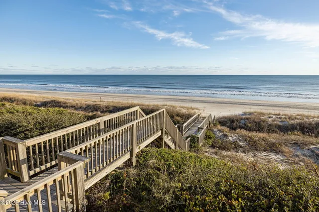 $1,200,000 | 7121 Ocean Drive, Unit WEST, Emerald Isle, NC 28594