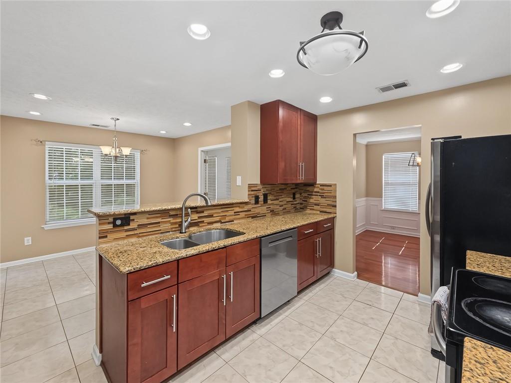 1809 Wellborn Way Southwest Marietta, GA 30008 - Photo 16 of 34