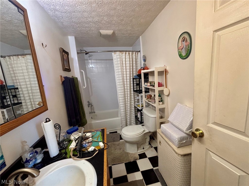 1271 Tallmadge Road Kent, OH 44240 - Photo 19 of 28