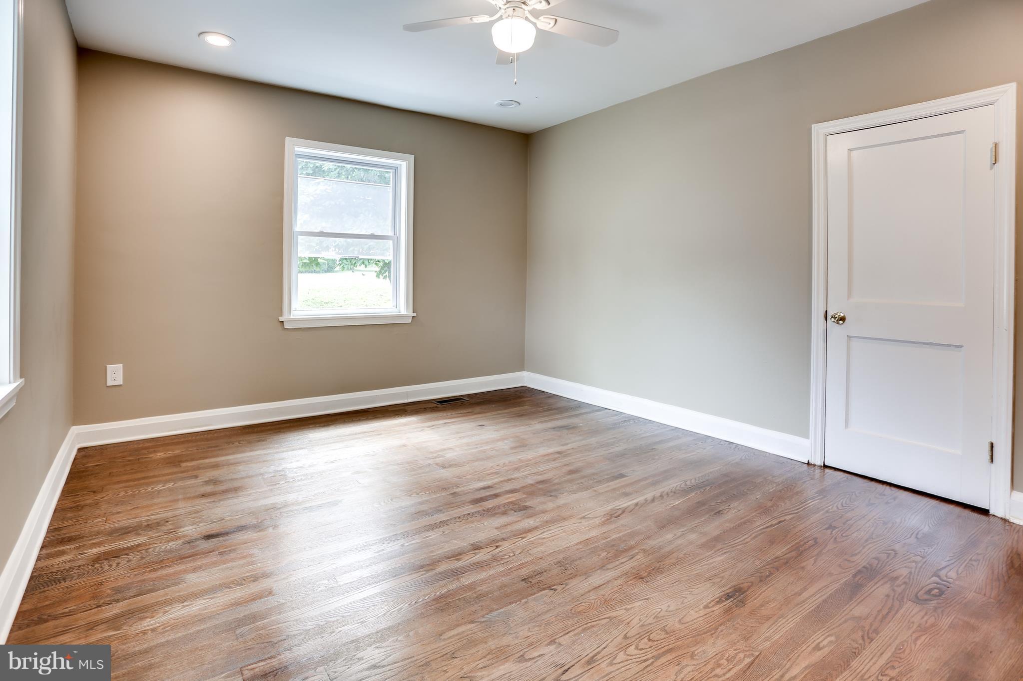 940 Washington Road Westminster, MD 21157 - Photo 14 of 18 Bedroom