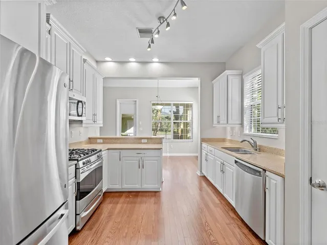 $2,800 | 6222 Hadley Commons Drive, Riverview, FL 33578