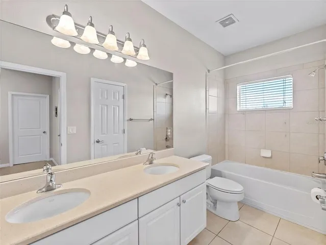 $2,800 | 6222 Hadley Commons Drive, Riverview, FL 33578