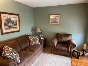 5760 West Ridgewood Road Springfield, OH 45503 - Photo 5 of 49
