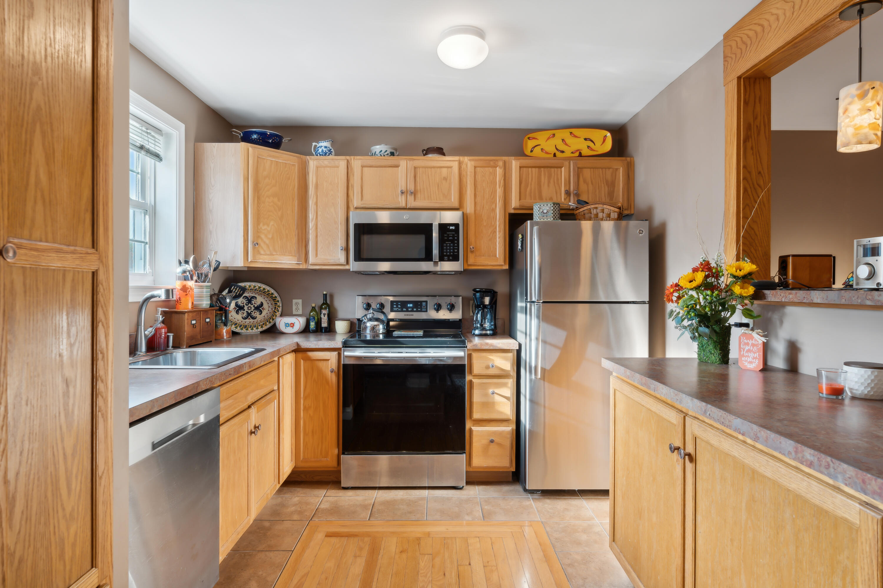 240 Barnstable Road, Unit 35 South Portland, ME 04106 - Photo 4 of 18 DSC09061