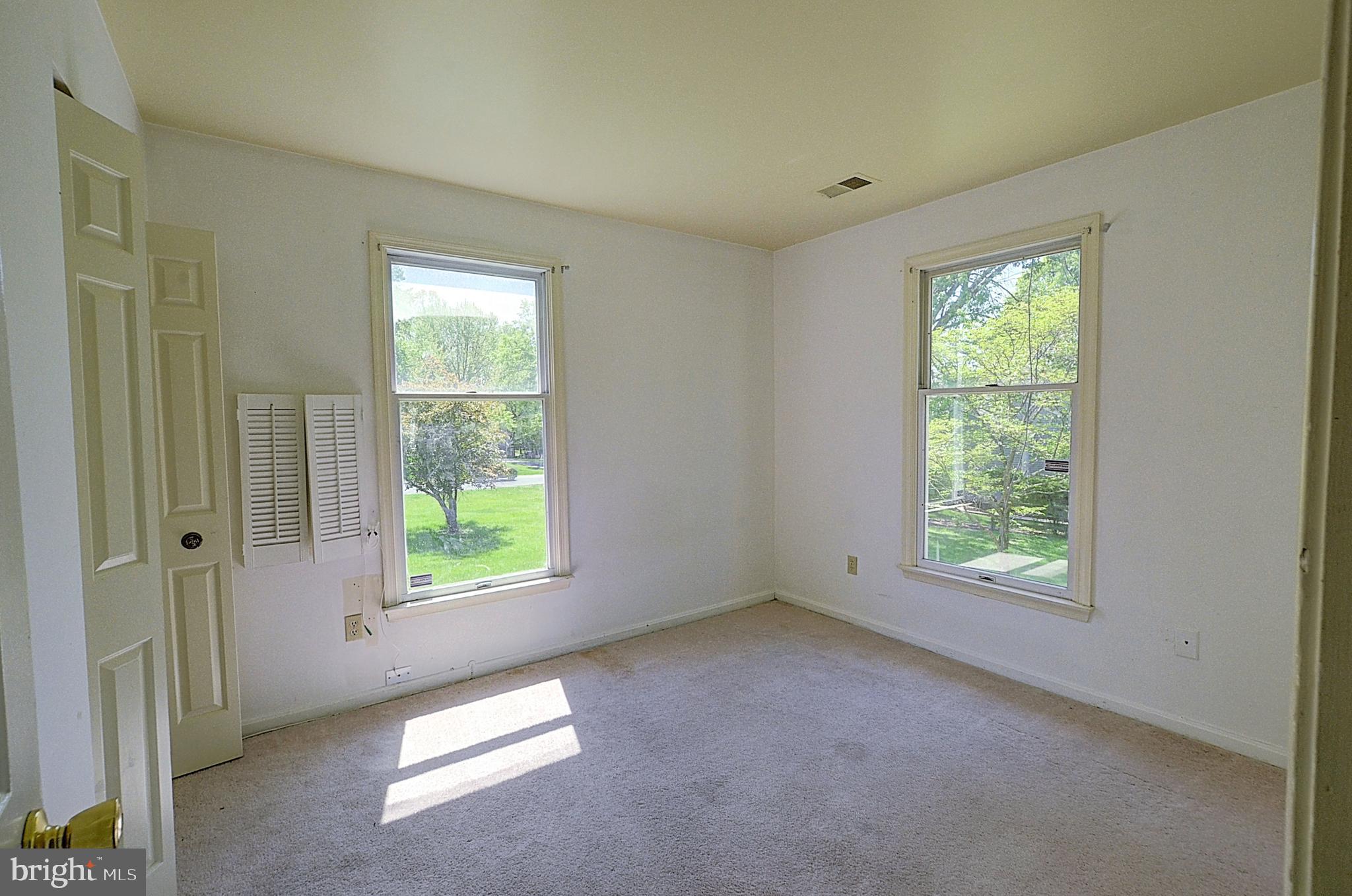 14417 Jaystone Drive Silver Spring, MD 20905 - Photo 28 of 30 a view of an empty room with a window