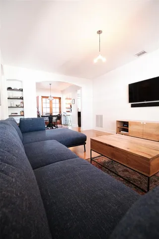 a view of a backyard with plants