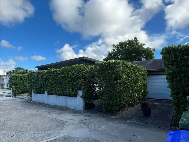 $775,000 | 3160 Southwest 19th Terrace, Miami, FL 33145