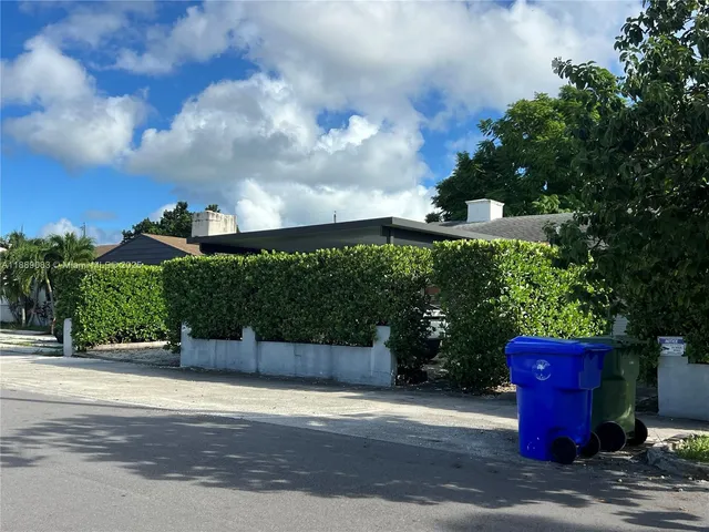 $775,000 | 3160 Southwest 19th Terrace, Miami, FL 33145