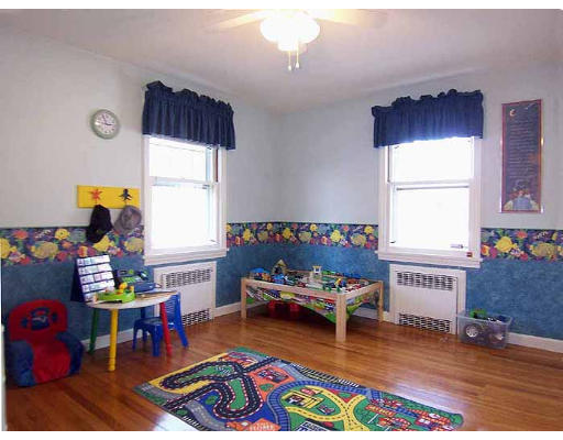 246 Kibbe Road East Longmeadow, MA 01028 - Photo 13 of 21 Gallery Image 13