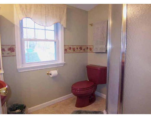 246 Kibbe Road East Longmeadow, MA 01028 - Photo 16 of 21 Gallery Image 16