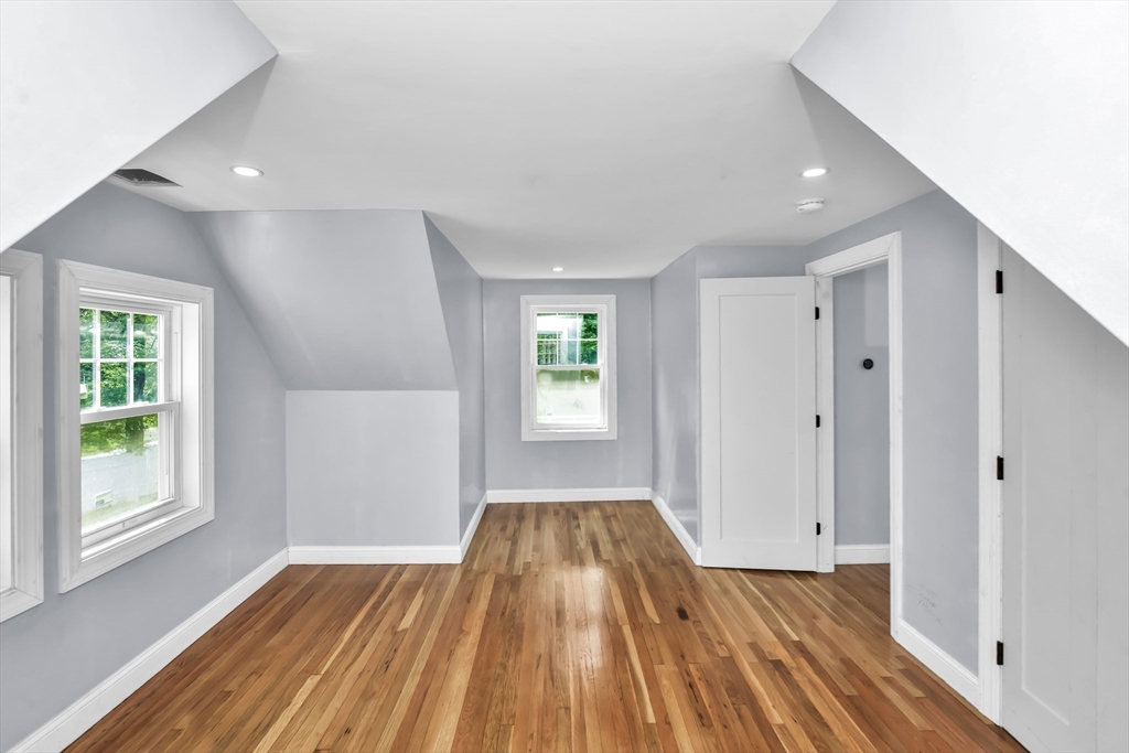 189 Sherrin Street Boston, MA 02136 - Photo 10 of 19 Gallery Image 10
