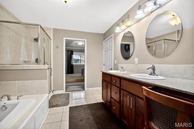 $400,000 | 4 Riviera Court, Lake St. Louis, MO 63367