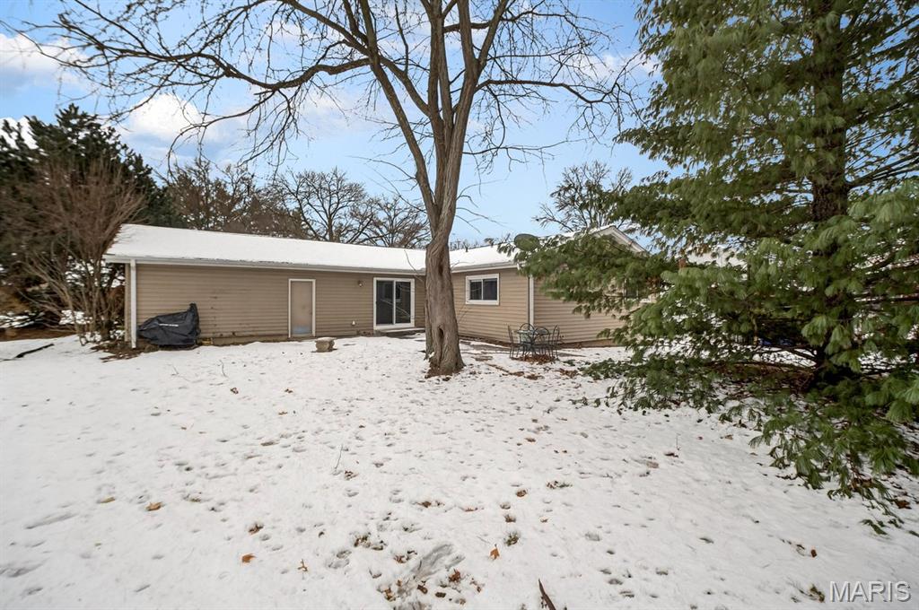 4 Riviera Court Lake St. Louis, MO 63367 - Photo 30 of 42