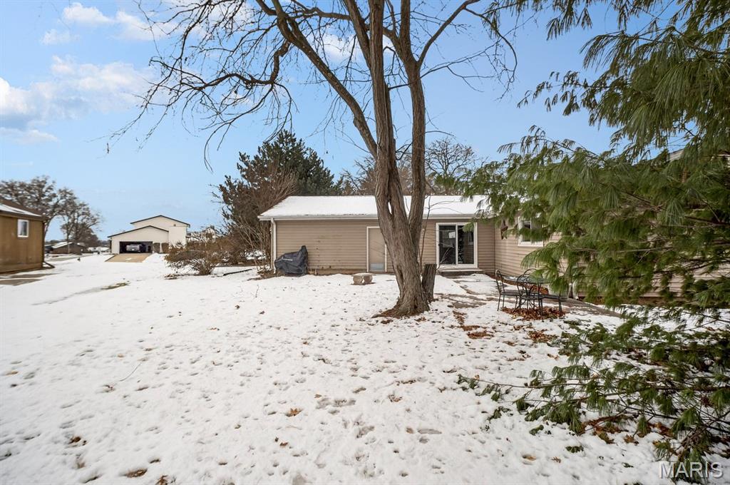 4 Riviera Court Lake St. Louis, MO 63367 - Photo 33 of 42