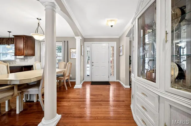 $400,000 | 4 Riviera Court, Lake St. Louis, MO 63367