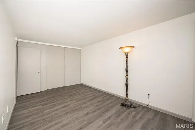 $104,900 | 853 Dumont Place, Unit B, St. Louis, MO 63125