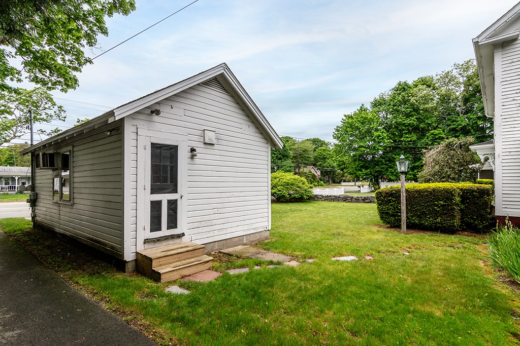 385 Ten Rod Road North Kingstown, RI 02852 - Photo 3 of 36 Rear view of commercial building