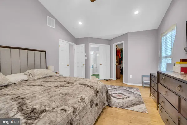 $989,000 | 43553 Dempsey Lane, Chantilly, VA 20152