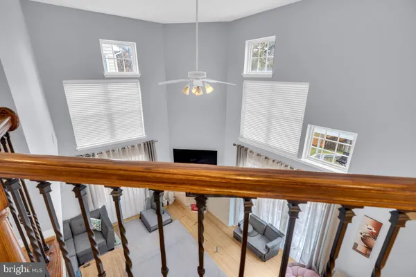 $989,000 | 43553 Dempsey Lane, Chantilly, VA 20152