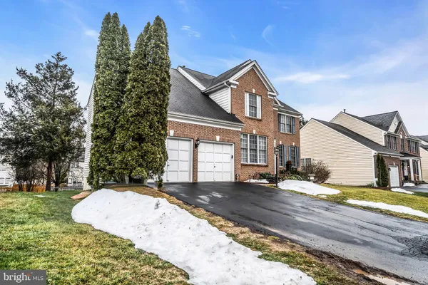 $989,000 | 43553 Dempsey Lane, Chantilly, VA 20152