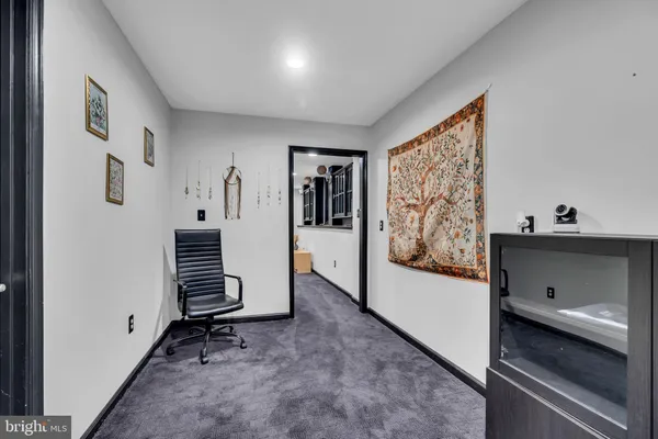 $989,000 | 43553 Dempsey Lane, Chantilly, VA 20152