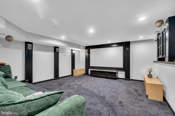 $989,000 | 43553 Dempsey Lane, Chantilly, VA 20152