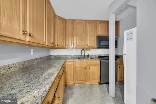 $989,000 | 43553 Dempsey Lane, Chantilly, VA 20152