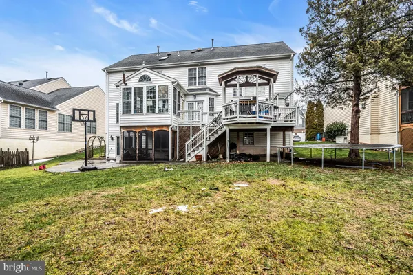 $989,000 | 43553 Dempsey Lane, Chantilly, VA 20152