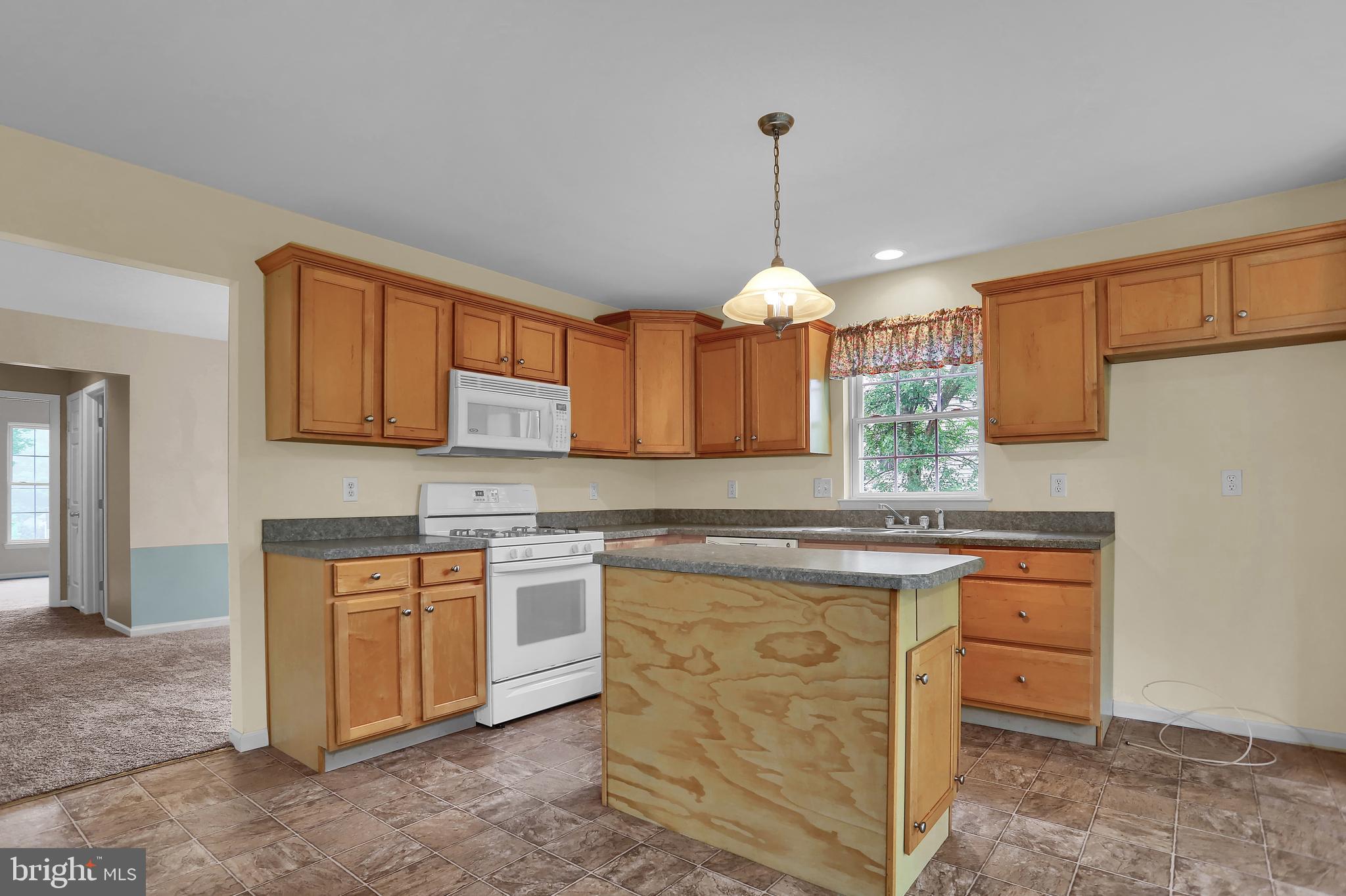 18 Kantner Lane South Reading, PA 19607 - Photo 12 of 35 Kitchen