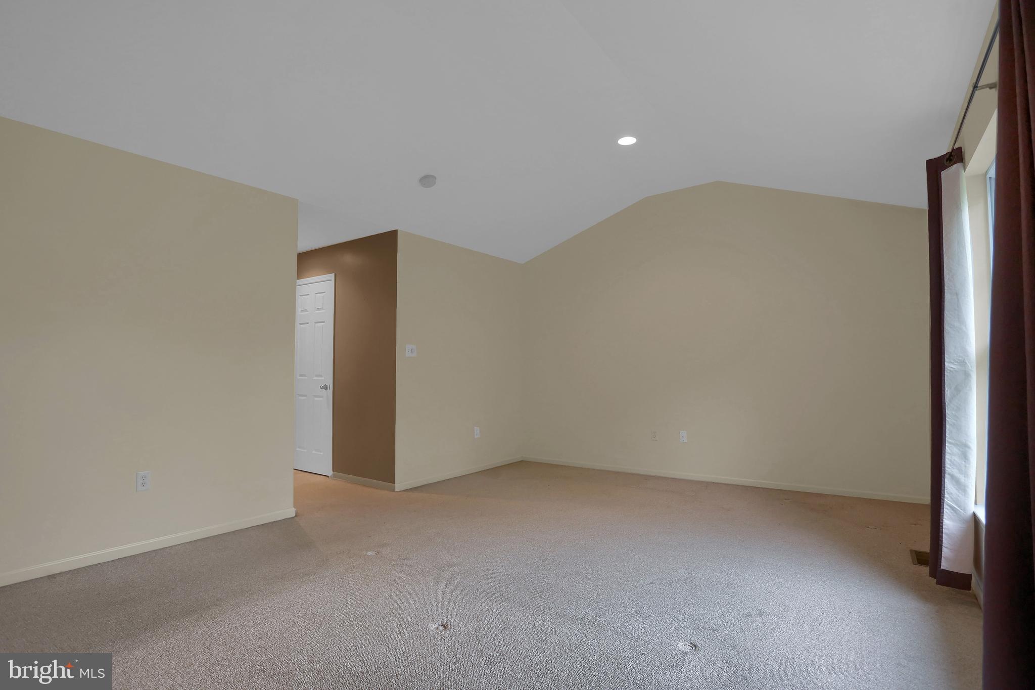 18 Kantner Lane South Reading, PA 19607 - Photo 24 of 35 Master Bedroom
