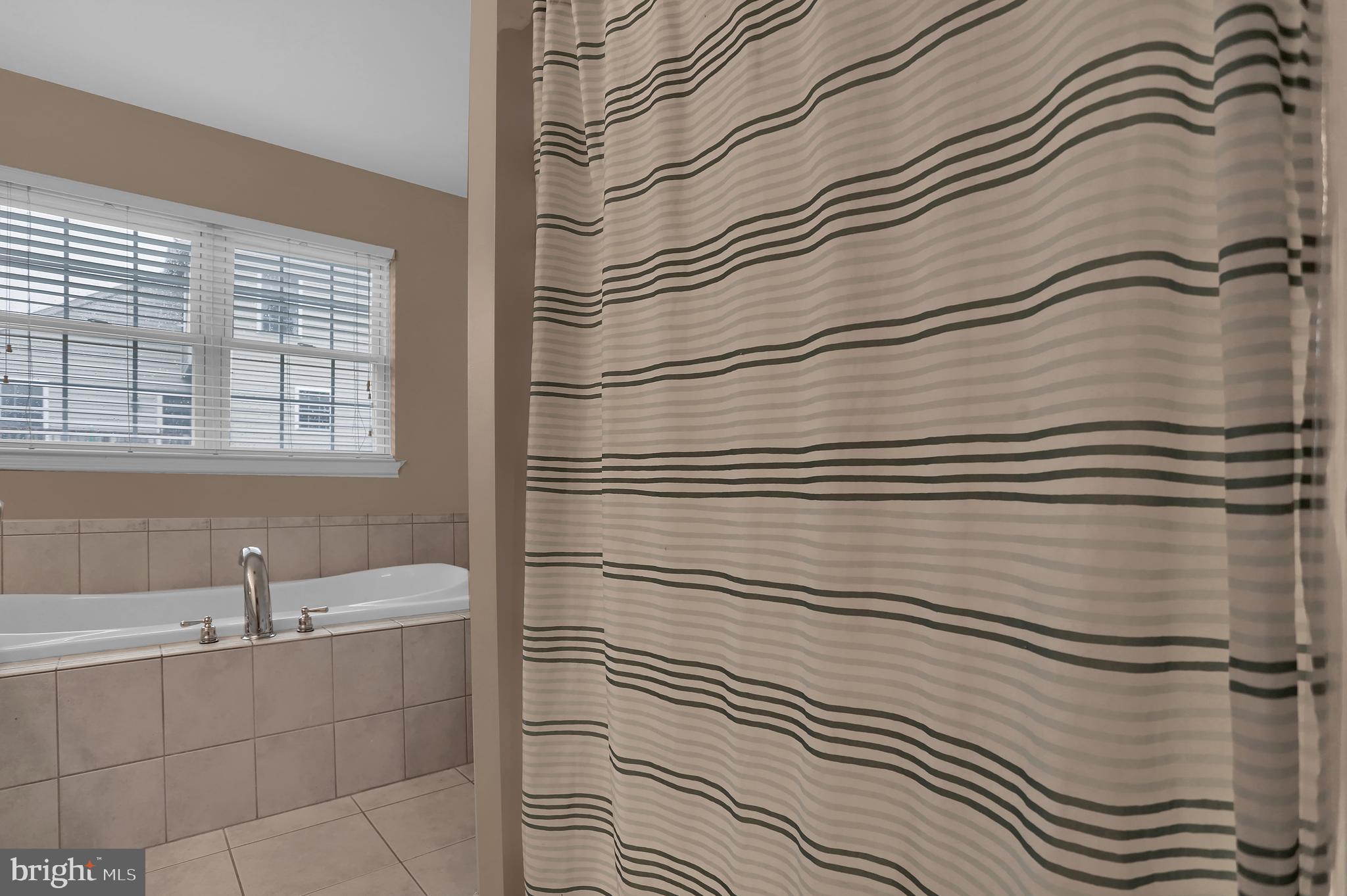 18 Kantner Lane South Reading, PA 19607 - Photo 26 of 35 Master Bathroom