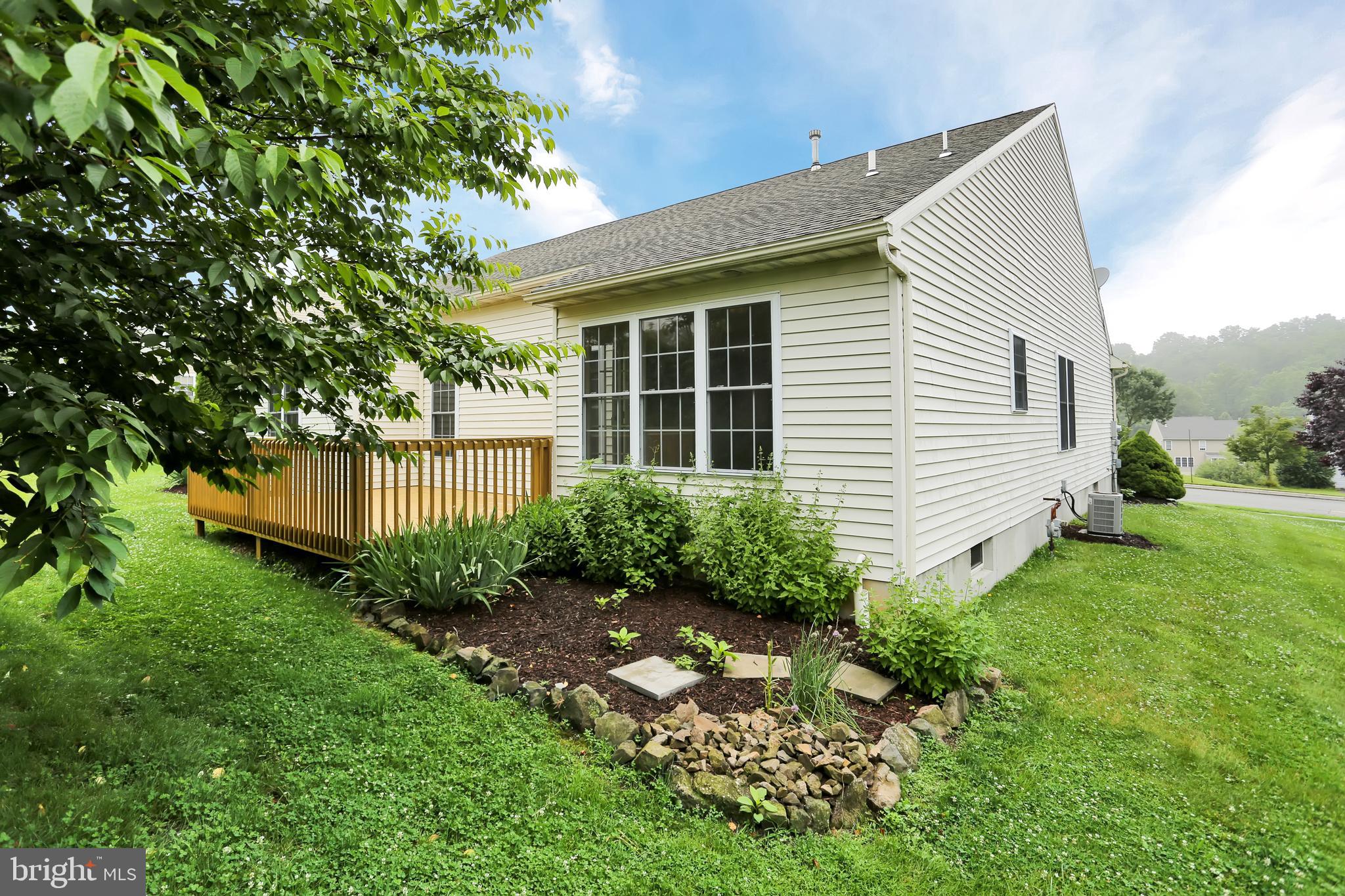 18 Kantner Lane South Reading, PA 19607 - Photo 33 of 35 Back Yard