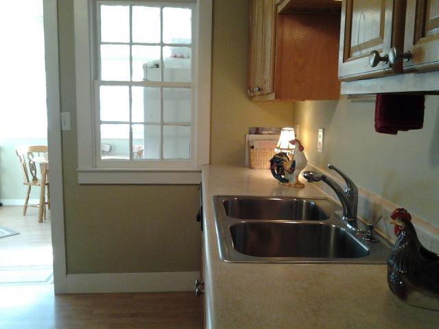 3912 West Valley Road Dunlap, TN 37327 - Photo 11 of 31 3912 west valley kitchen1