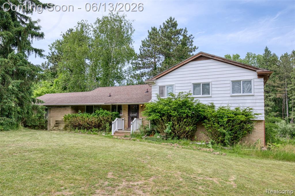 3020 Glengary Road Commerce Township, MI 48382 - Photo 1 of 39