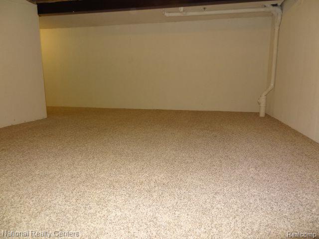 45707 North Stonewood Road Canton, MI 48187 - Photo 20 of 24