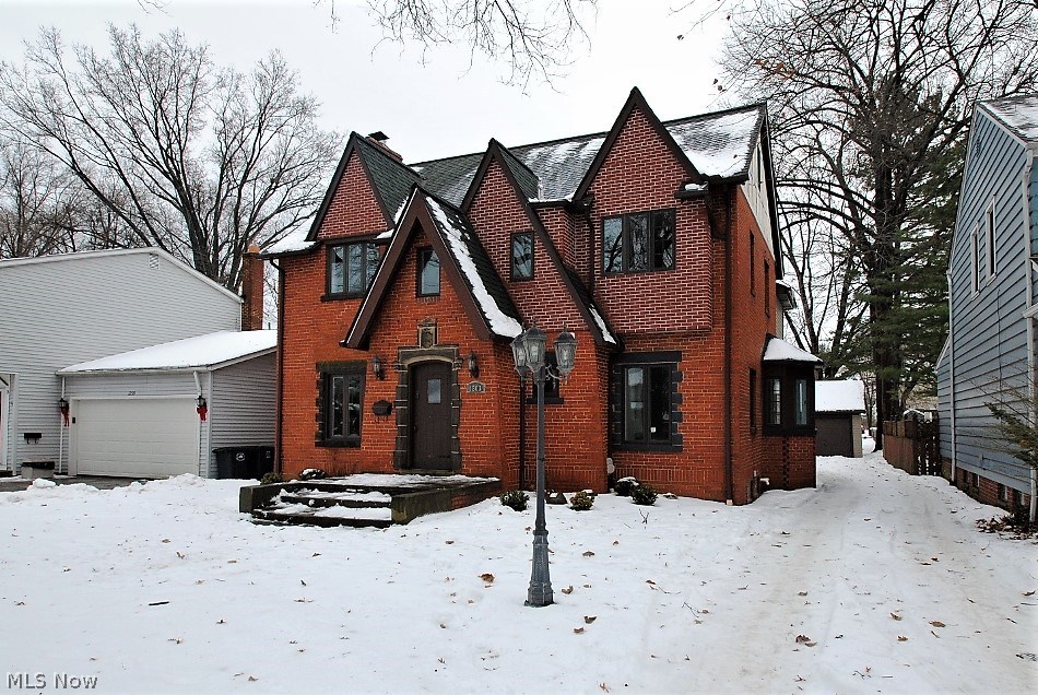 1303 Ford Road Lyndhurst, OH 44124 - Photo 1 of 29 Gallery Image 1
