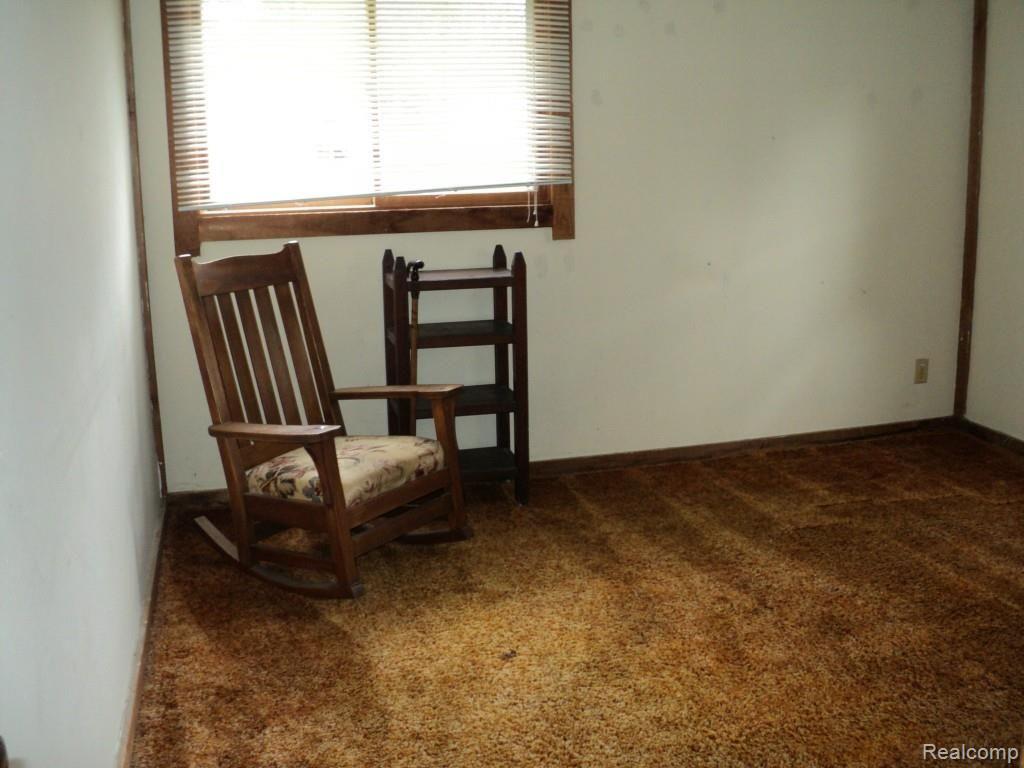 12425 Rattalee Lake Road Davisburg, MI 48350 - Photo 16 of 22 12454 Rattalee (1).jpg